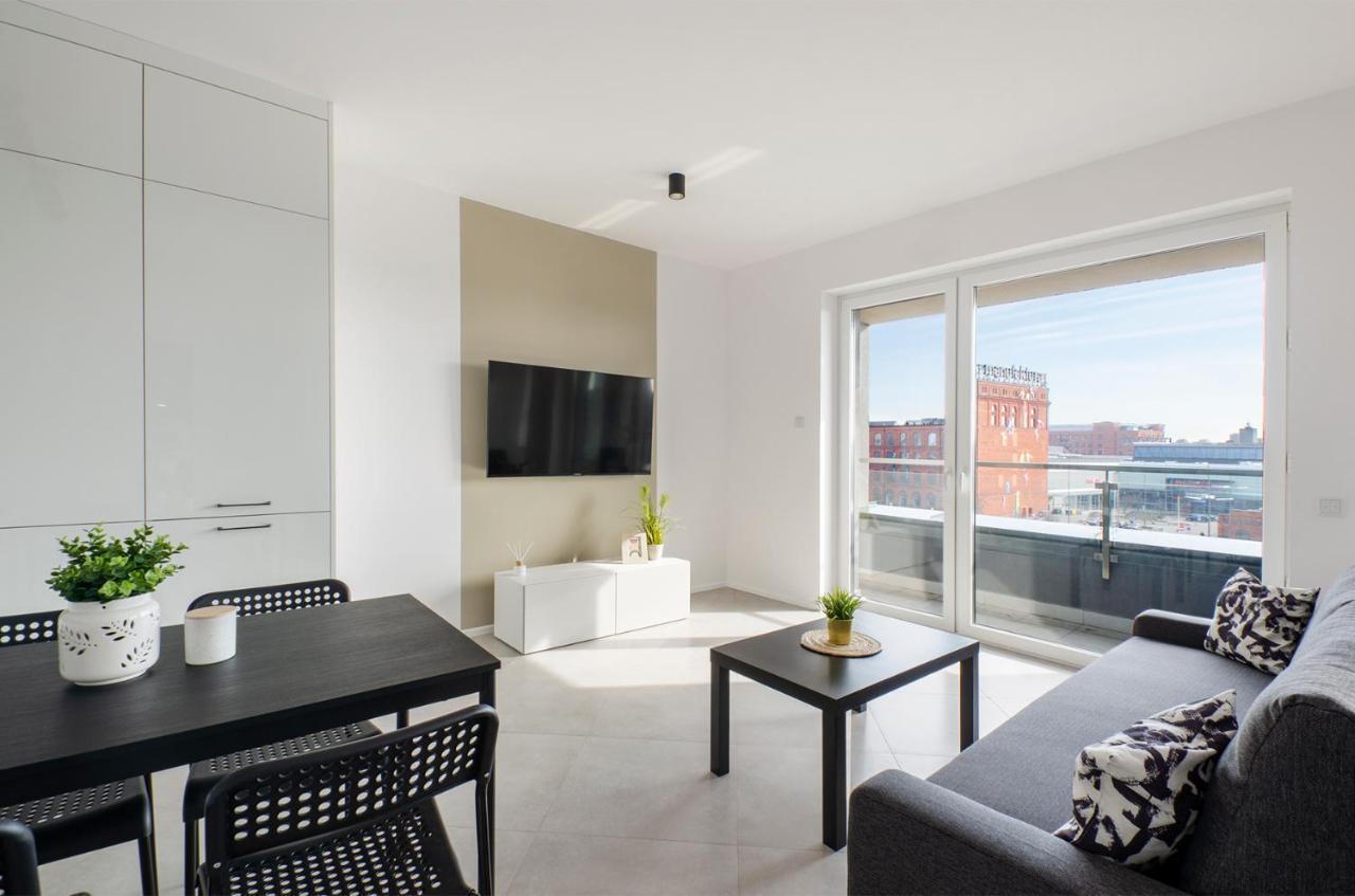 Goldaparts Manufaktura Premium Apartamento Łódź Exterior foto